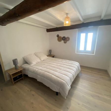 Maison De Village Courthezon ภายนอก รูปภาพ